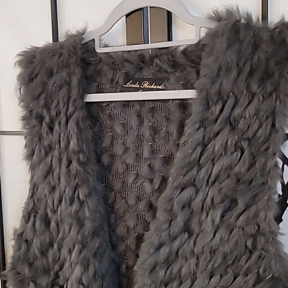 Linda Richards Luxury Rabbit Fur Vest Sweater - Picture 3 of 10